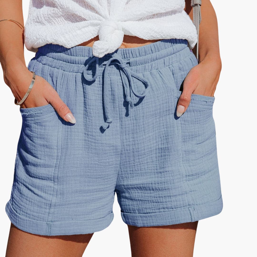 MIRAVO | Let Sommer-Shorts – Model Emma