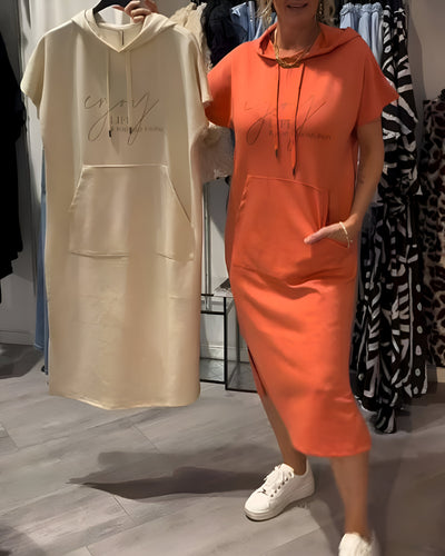 Ebba™ | Casual kjole med hætte og feminin pasform