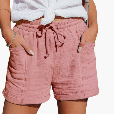 MIRAVO | Let Sommer-Shorts – Model Emma